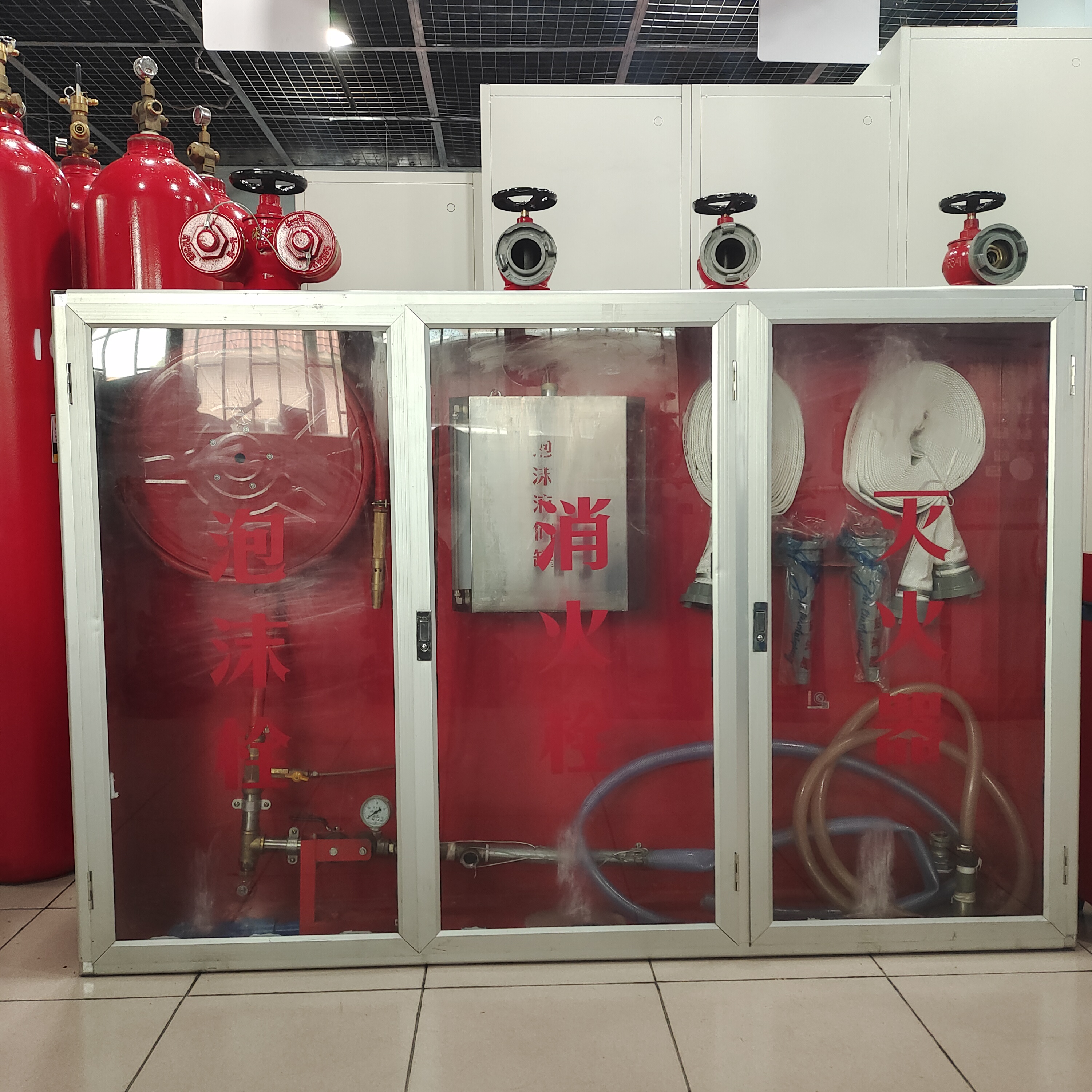泡沫消防箱构造 泡沫消防箱构造